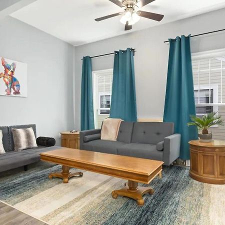 Recently Renovated Chic Durham Farmhouse Dış mekan fotoğraf